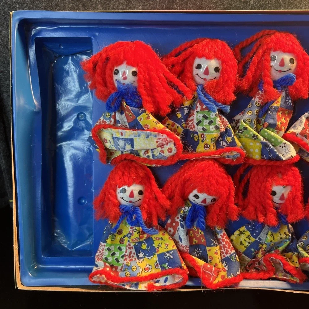 Vtg Radiant Holiday Christmas Lights Rag Doll Girl Red Felt Hair in Box Read‎